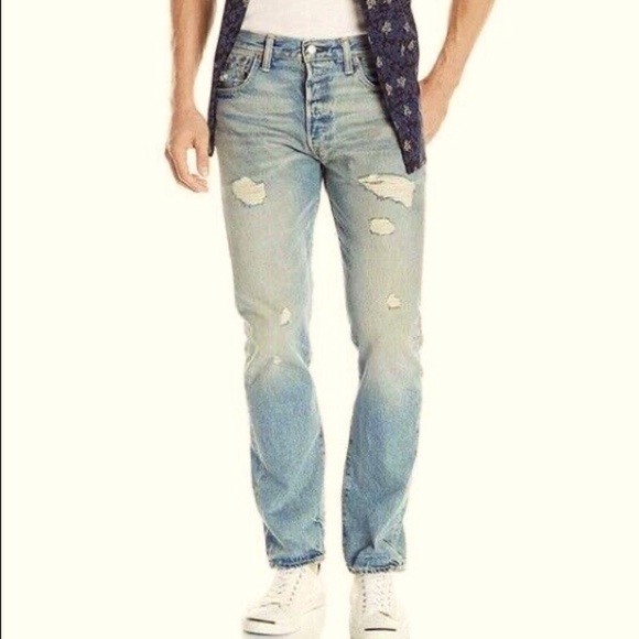 NWOT Men’s Levi’s Stonewashed Destroyed 501’s - Picture 14 of 15